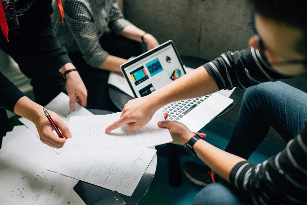 Focus sur les webmaster suisses de l'agence web suisse Simply Design
